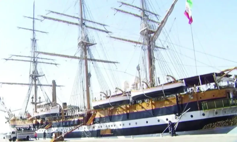 Italy&rsquo;s oldest naval ship visits Karachi on goodwill tour