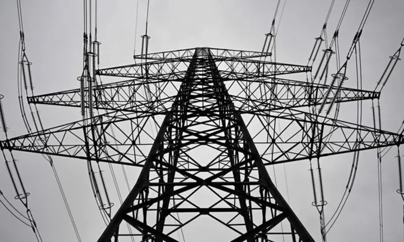 IESCO starts providing relief under PM&rsquo;s winter package