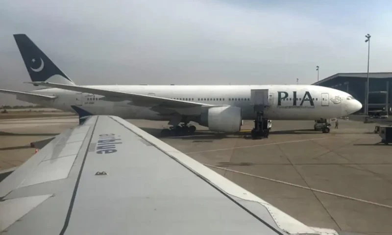 Govt to sell PIA&rsquo;s PEC to Pakistan Air Force for Rs2.5b