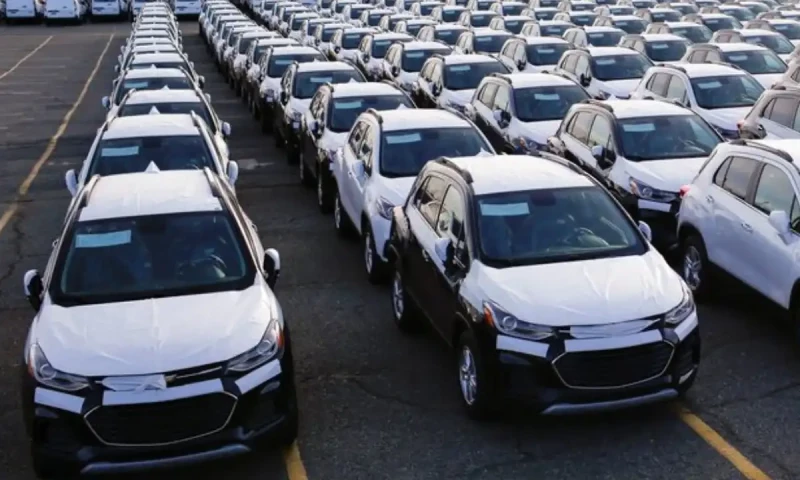Car sales in Pakistan surge 50% over five months despite November decline