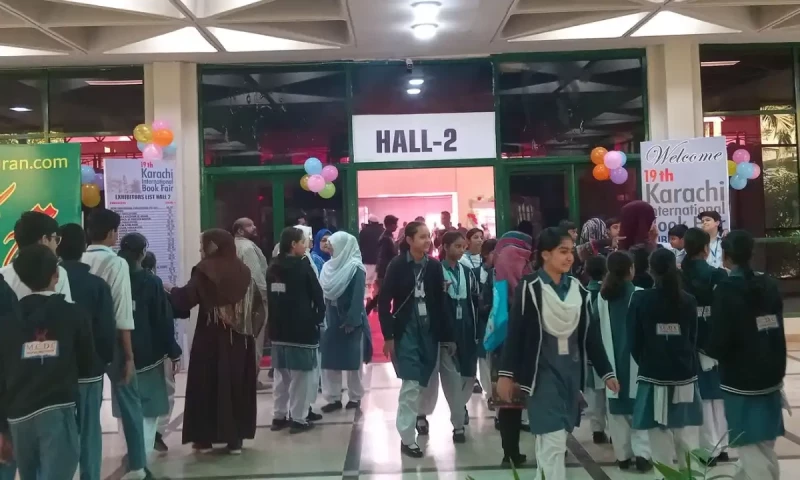 Five-day Karachi International Book Fair begins