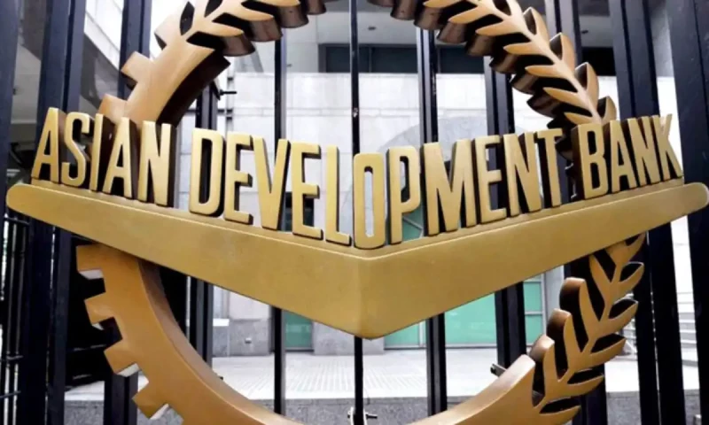 Pakistan, ADB sign $330m loan to strengthen social protection systems
