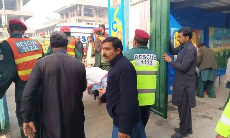 Several female students injured after jumping out of window over false earthquake alarm