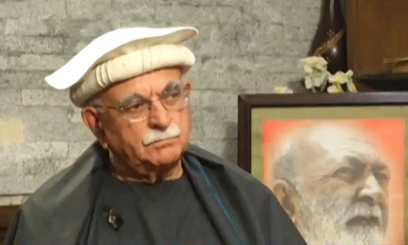 PkMAP may join PTI&rsquo;s civil disobedience movement if situation arises, says Achakzai