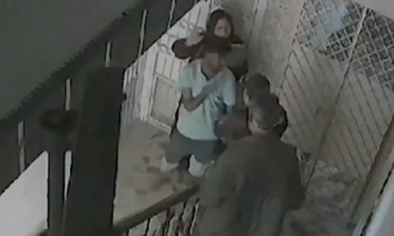 Man arrested for harassing polio worker in Karachi