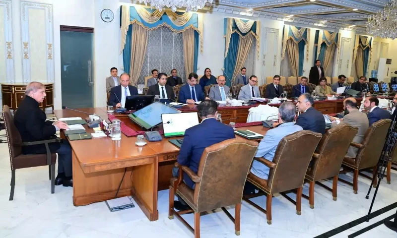 PM Sharif orders to ensure uninterrupted gas supply for domestic consumers this winter