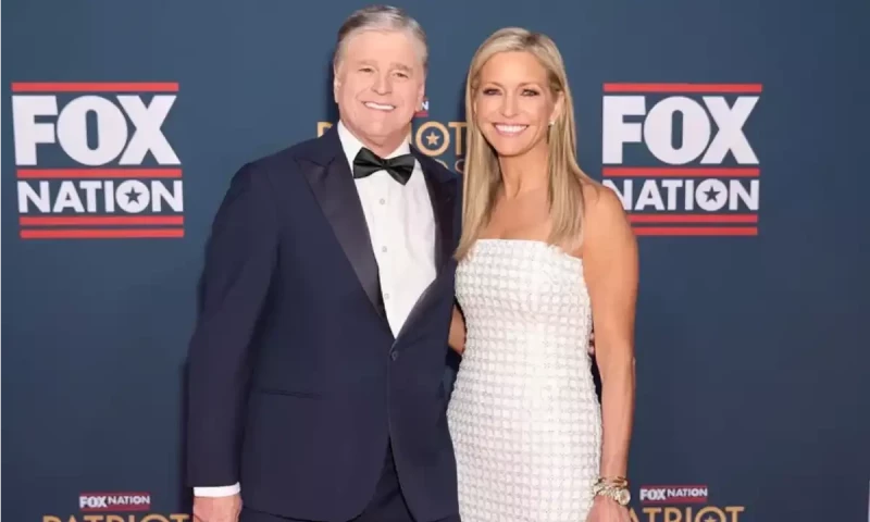 Fox News personalities Ainsley Earhardt, Sean Hannity get engaged