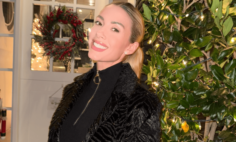 Heather Rae El Moussa defends Christmas dress amid criticism