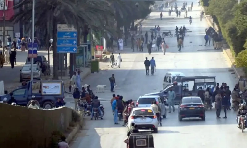 Kurram: Parachinar-Tal Road closed for 85th day, life disrupted