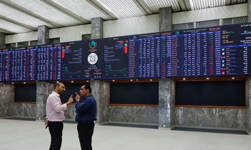 PSX sees bearish trend, loses 1,331 points