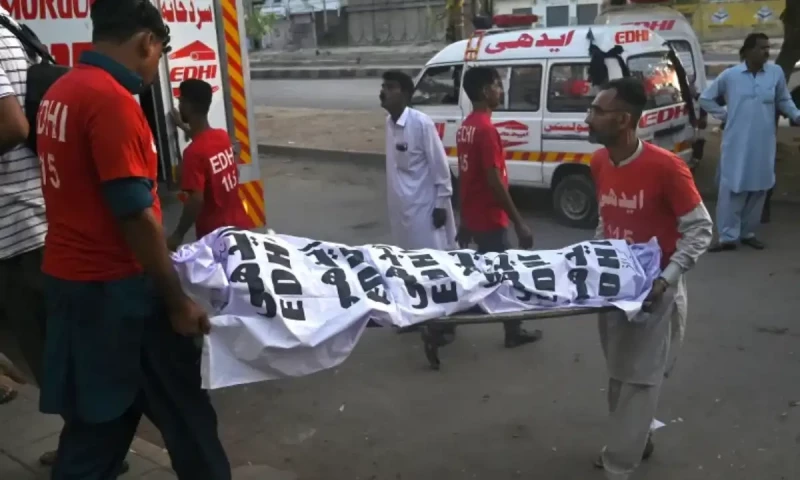 Tragic accident claims three lives, injures seven in Banda Jalglee