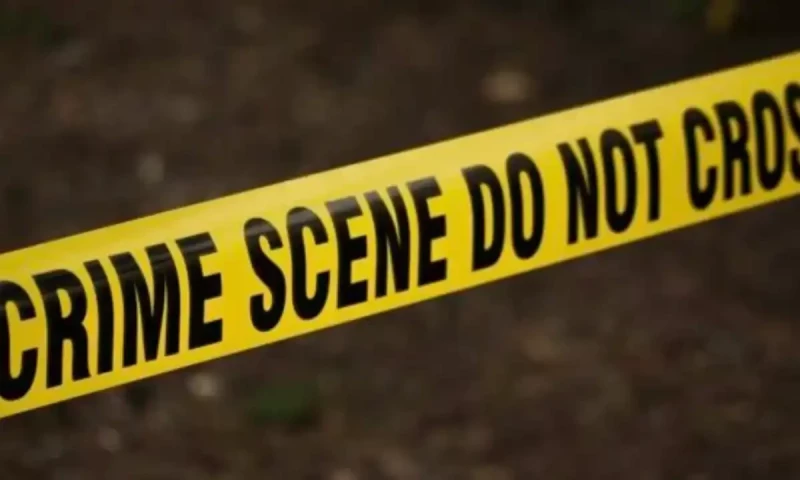 Burglar dies in Karachi after getting stuck in window