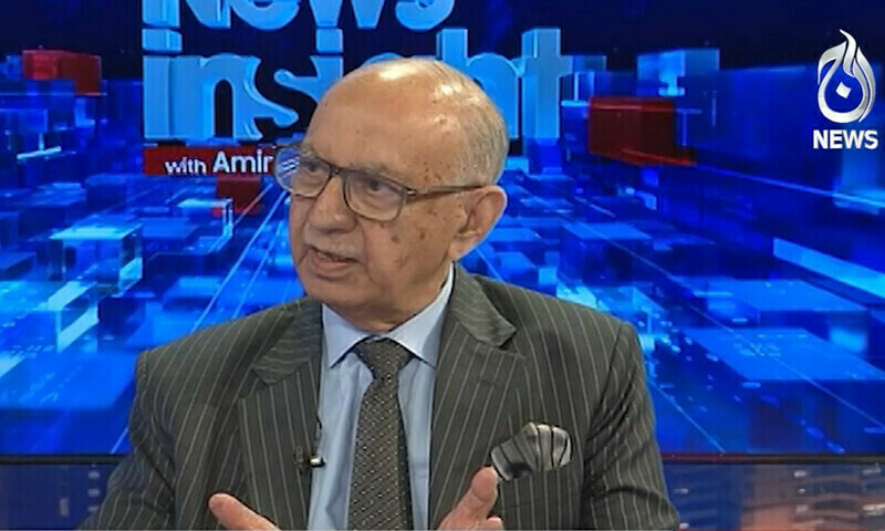 Irfan Siddiqui questions why PTI is talking to &lsquo;powerless&rsquo; govt