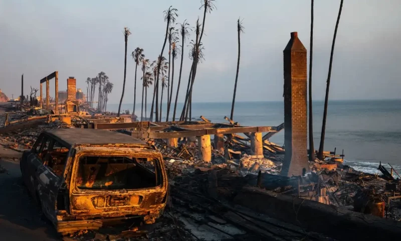 Los Angeles wildfires claim at least 5 lives as fires rage on
