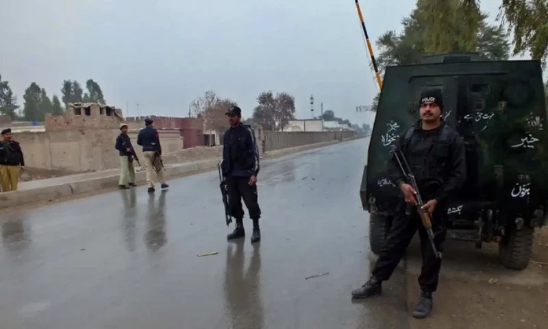 Security forces rescue eight out of 17 abducted workers in KP&rsquo;s Lakki Marwat: sources