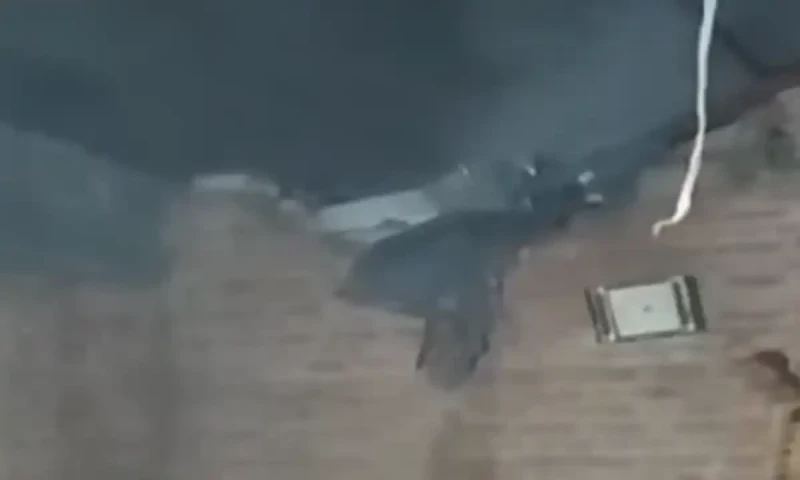 Fireworks explosion in Mandi Bahauddin claims six lives, injures seven