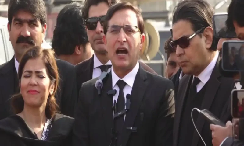 &lsquo;Not result of any deal,&rsquo; says PTI chief after &pound;190m case verdict postponed