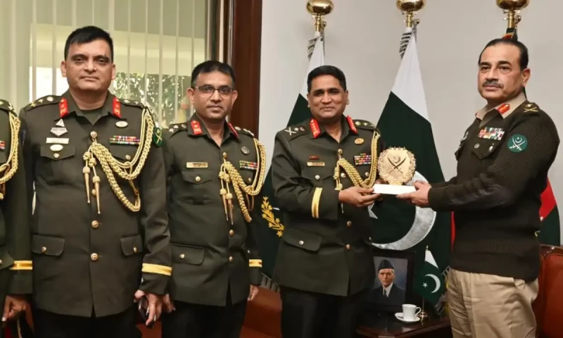 Bangladesh army delegation calls on COAS to bolster defense ties
