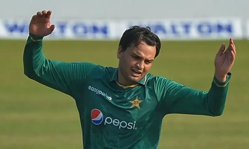 Former Pakistani cricketer Usman Qadir to move Australia to boost career