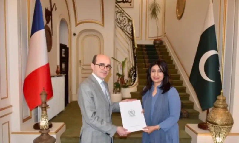 Mumtaz Zahra takes over responsibilities as ambassador to France