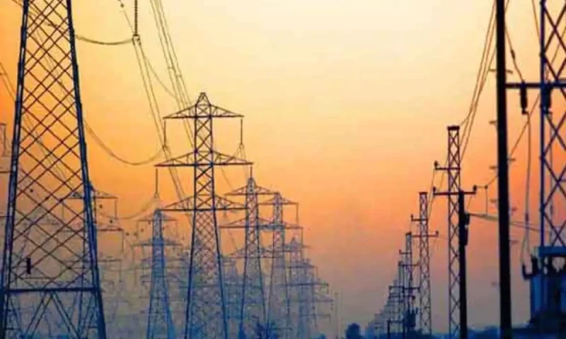 Power consumers to get back Rs1.03 from DISCOs
