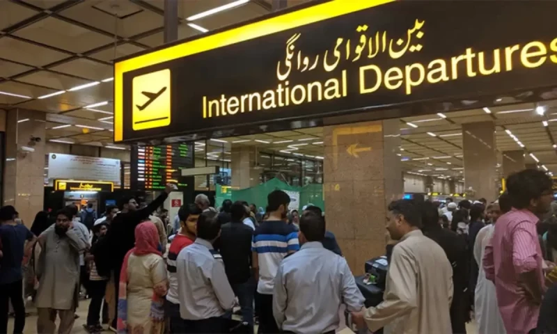 Several flights cancelled from Karachi airport