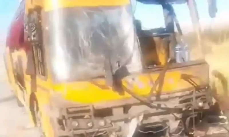 Rawalpindi bound bus bombed in Khuzdar, passenger killed