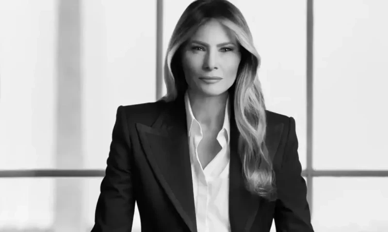 Melania Trump&rsquo;s official portrait released, sparks discussion on image, role