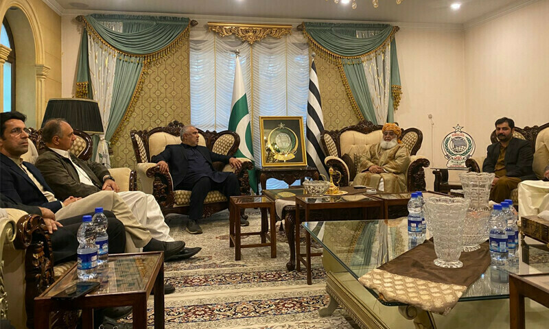 PTI extends hand to JUI-F for joint movement against government