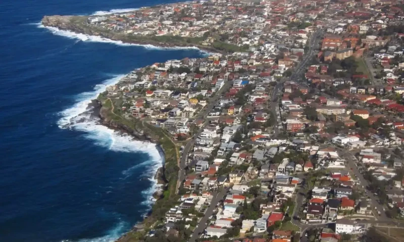 Australia to use indigenous rangers to patrol Northern coastline