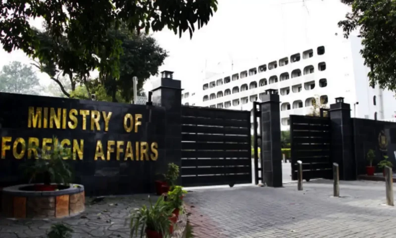 Sufficient proofs of terrorists using US weapons in Afghanistan against Pakistan: FO spox