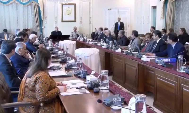 Former minister&rsquo;s &lsquo;exaggerated&rsquo; statement cost PIA billions, cabinet told