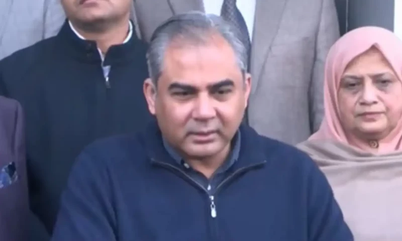 No phone call from United States for PTI founder, says Mohsin Naqvi