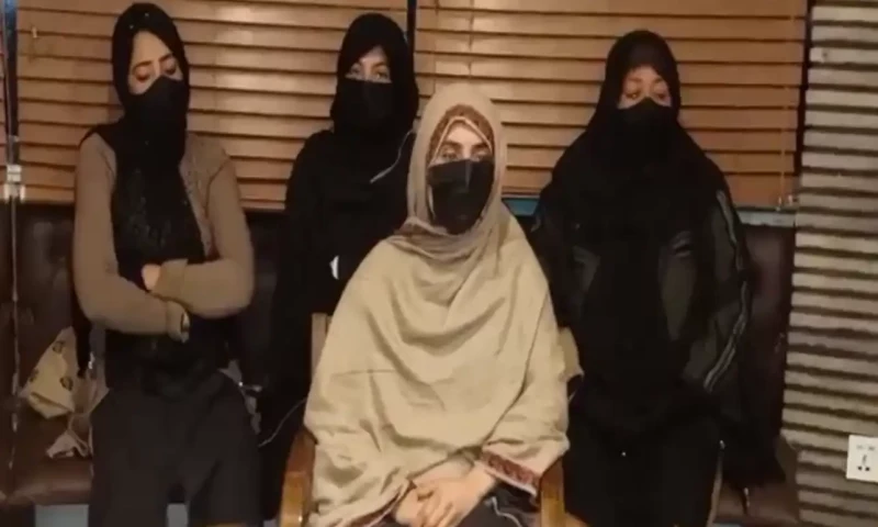 Abducted Khuzdar woman recovered; police urge protesters to clear road