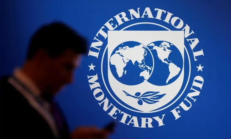 Finance ministry denies IMF delegation visiting Pakistan regarding judiciary matters