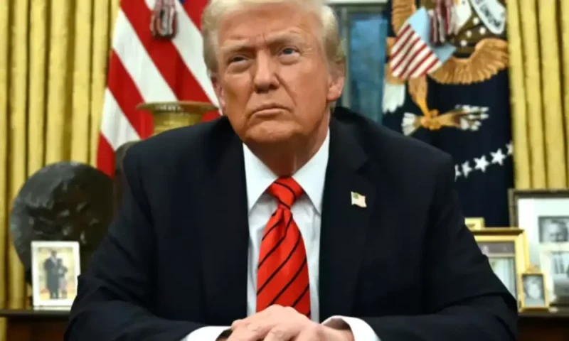 Trump warns of &lsquo;all hell&rsquo; if Gaza captives not freed by Saturday