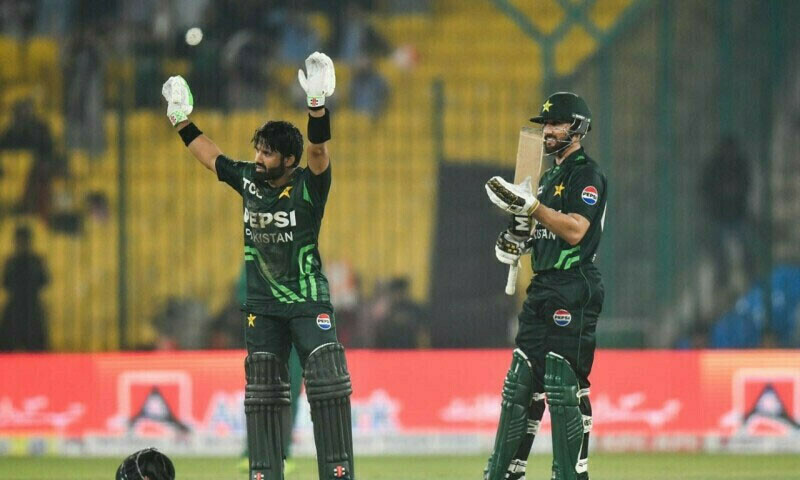Pakistan defeat South Africa, secure spot in tri-series final