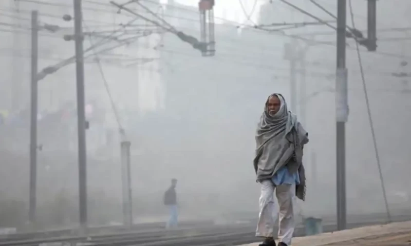 Pakistan Meteorological Department forecasts cold, dry weather in various parts