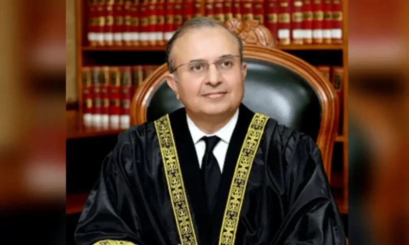 No fear of references if nothing wrong has been done: SC judge Justice Shah