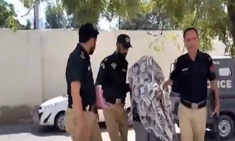 Mustafa murder case: Suspect&rsquo;s father tries to force his way into judge&rsquo;s chamber