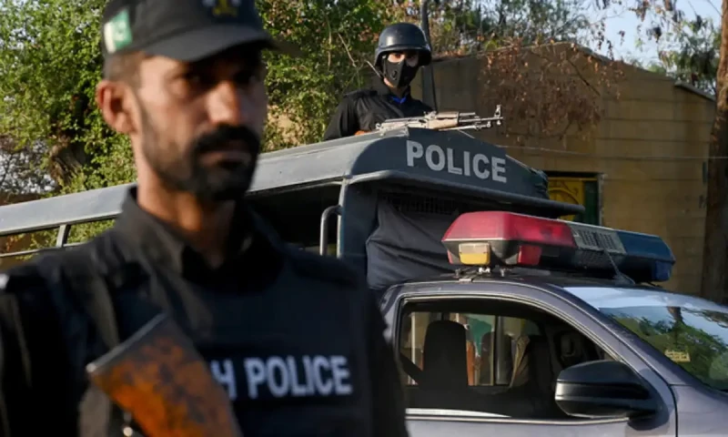 Three police officers suspended for &lsquo;negligence&rsquo; in Mustafa murder case