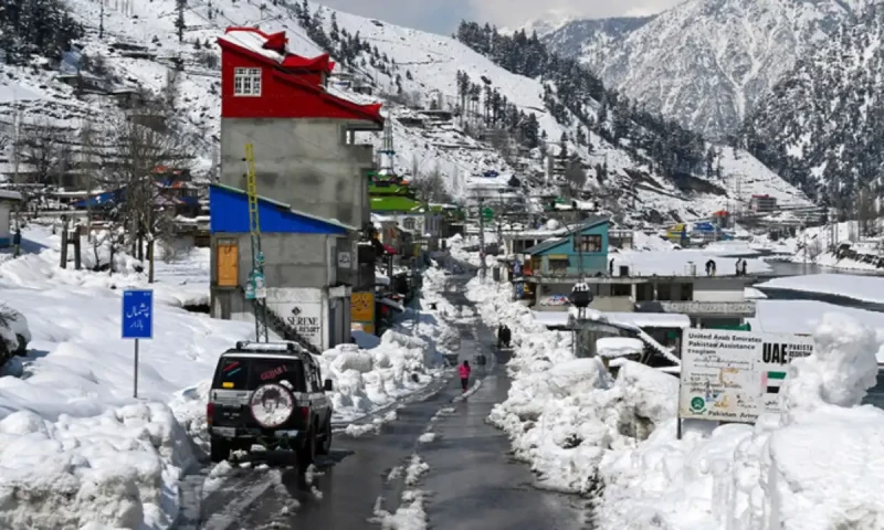 Pakistan Meteorological Department predicts snowfall, rain for upper regions this week