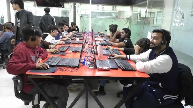 Insider&rsquo;s story of call centre business in Pakistan
