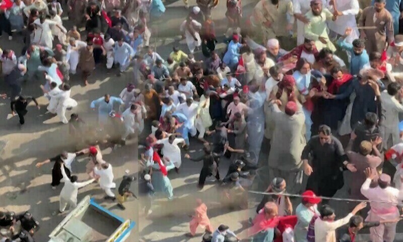 Clashes in Karachi rally: Protesters attack police with sticks