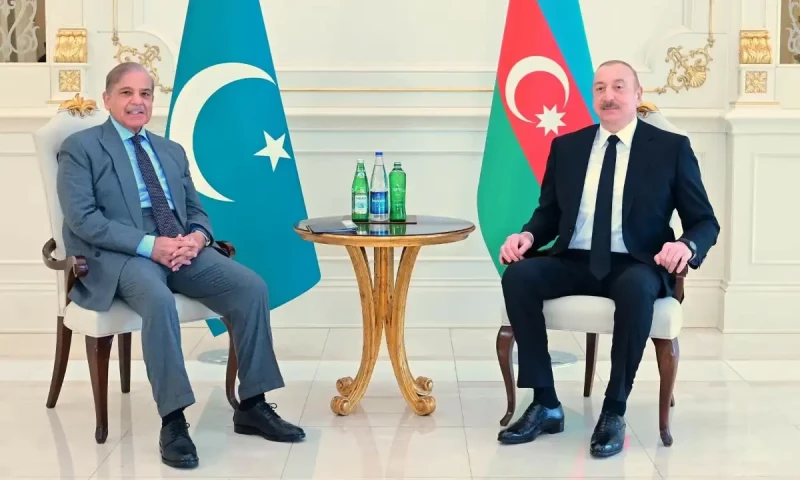 Pakistan, Azerbaijan to boost bilateral investments to $2b