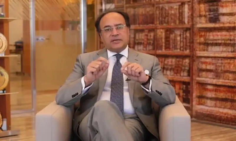 Finance minister pledges relief for salaried class in budget, vows to reduce tax burden