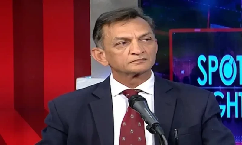 Uneven land in Cholistan makes canal system unfeasible, says Dr Hassan Abbas