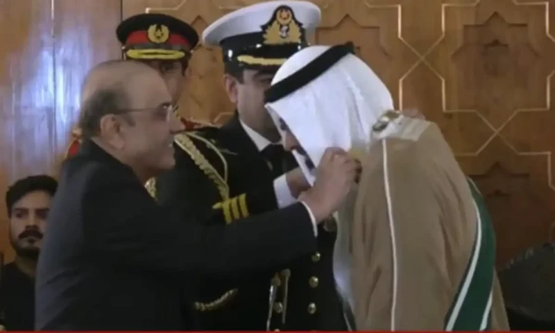 President Zardari confers Nishan-e-Pakistan on Abu Dhabi Crown Prince