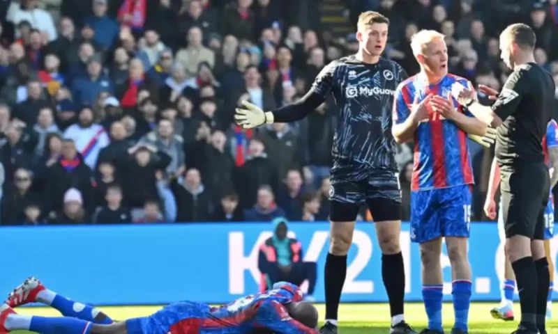 Palace&rsquo;s Mateta in hospital after &lsquo;reckless&rsquo; horror challenge