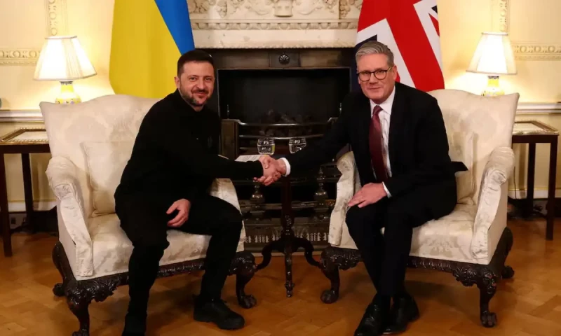 UK, France working with Ukraine on plan to end fighting: Starmer